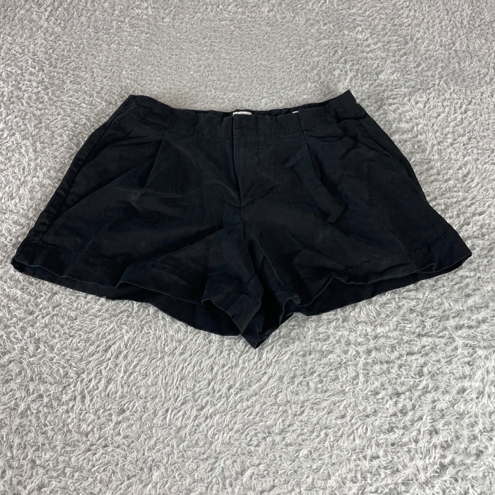 Gap Softsuit Shorts Womens 6 Petite Black Pleated Front 5 Inch Inseam Casual
